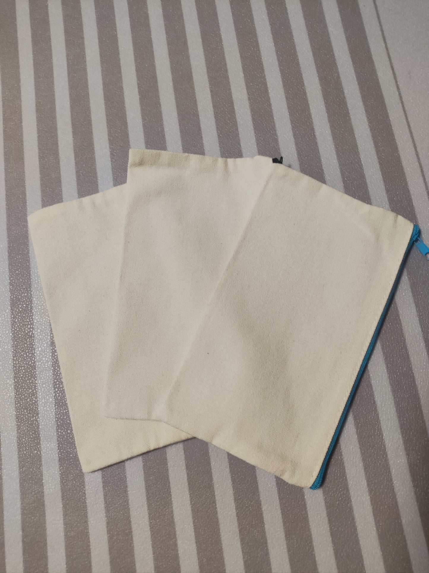 Canvas pouch